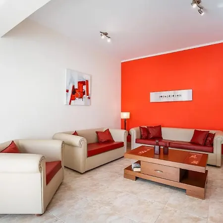 Villa White Pearl